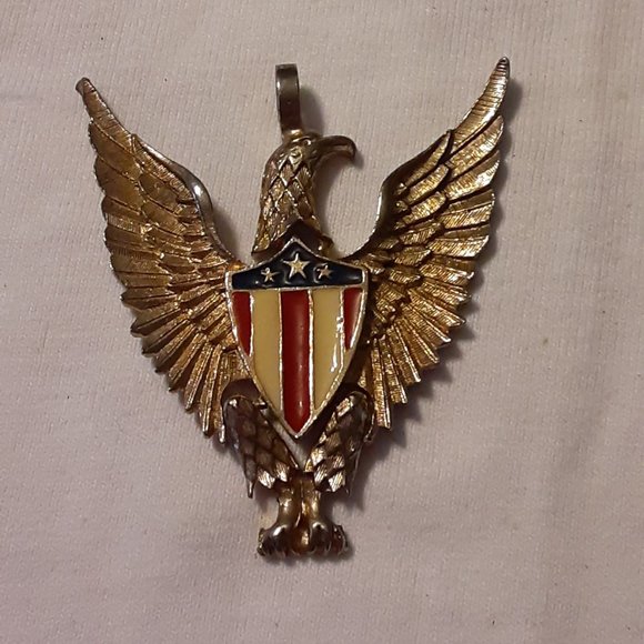 Jewelry - Eagle Necklace